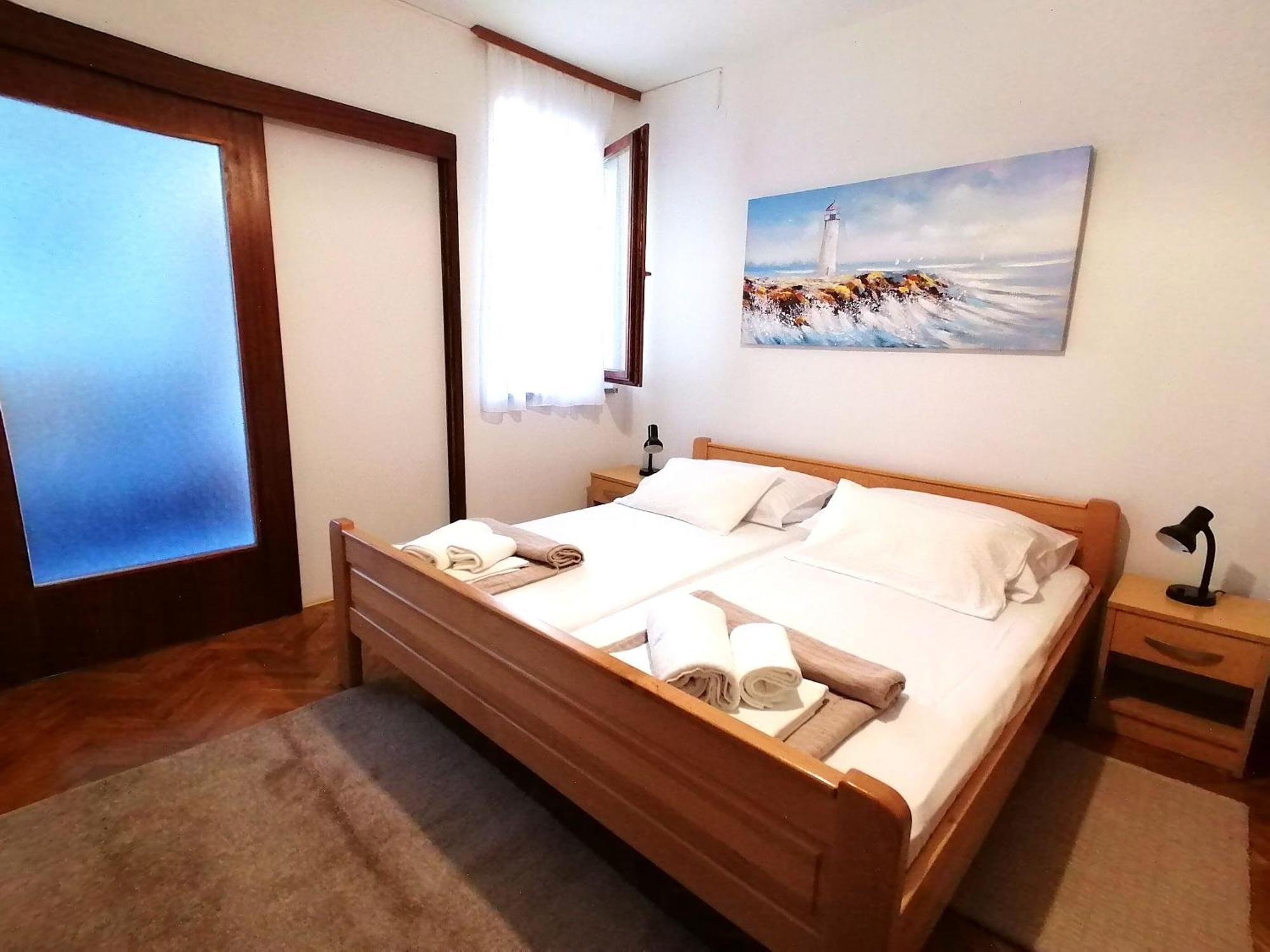 קרק Apartments Miha מראה חיצוני תמונה
