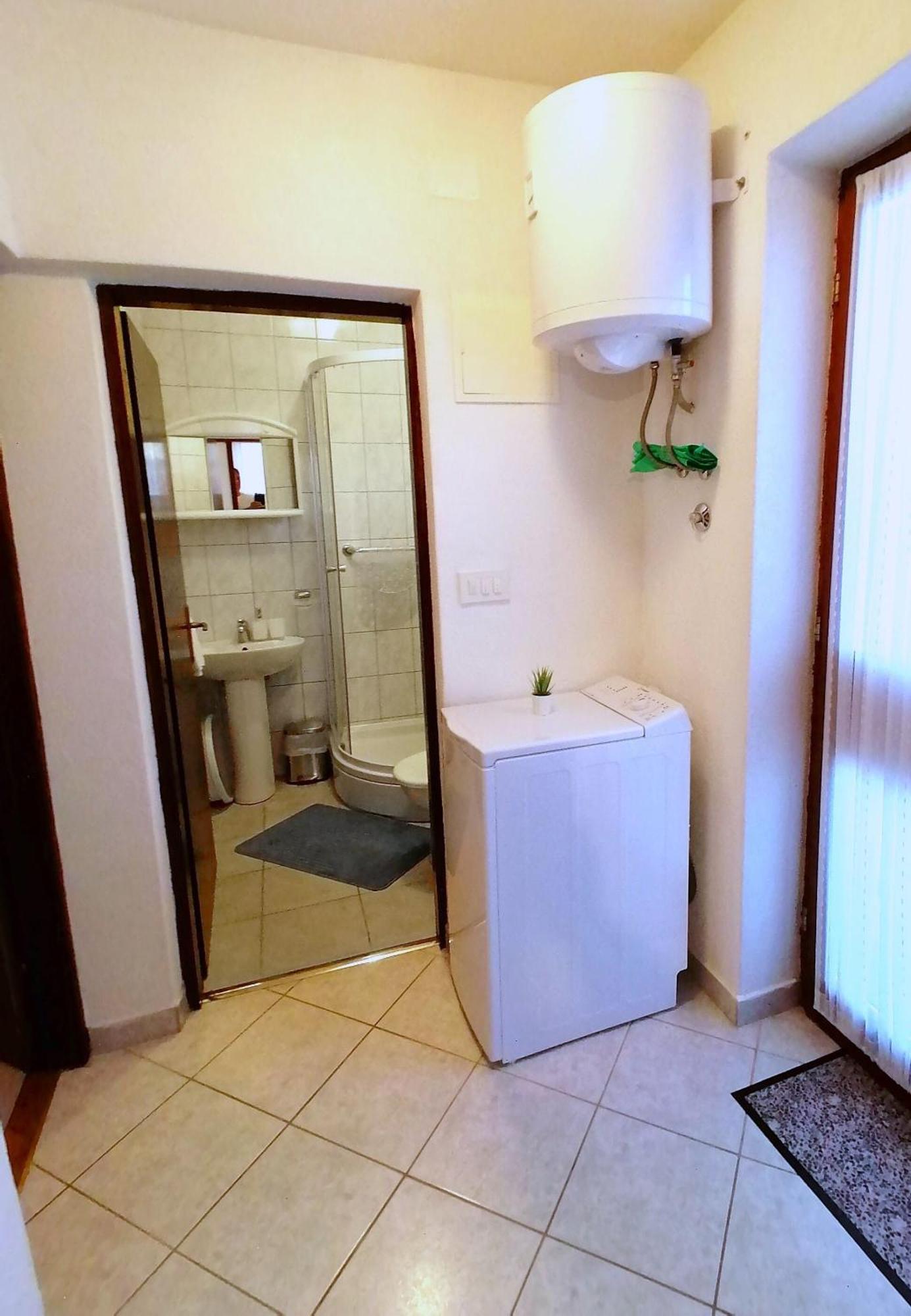 קרק Apartments Miha מראה חיצוני תמונה