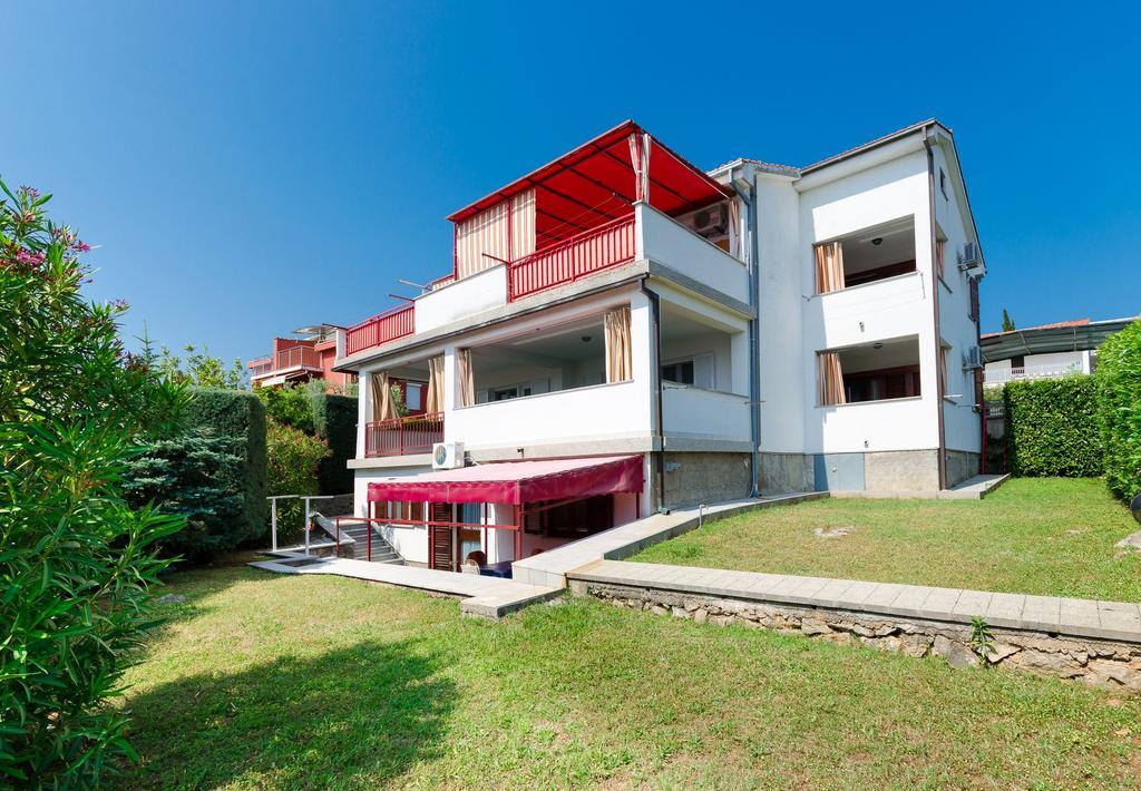 קרק Apartments Miha מראה חיצוני תמונה